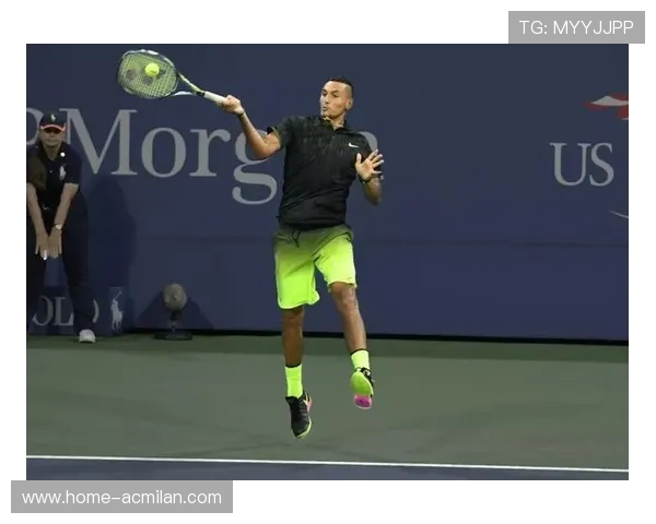 查洛正手击打极具穿透性