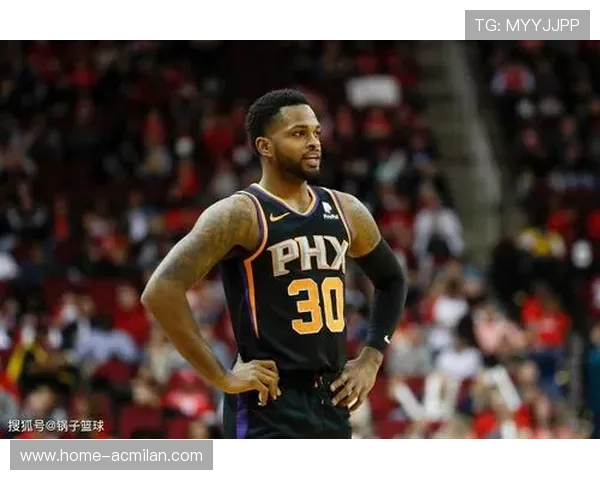 布鲁克斯对抗强度推进全场,休城保持外线侵略性